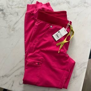 FIGS Zamora Jogger Shocking Pink